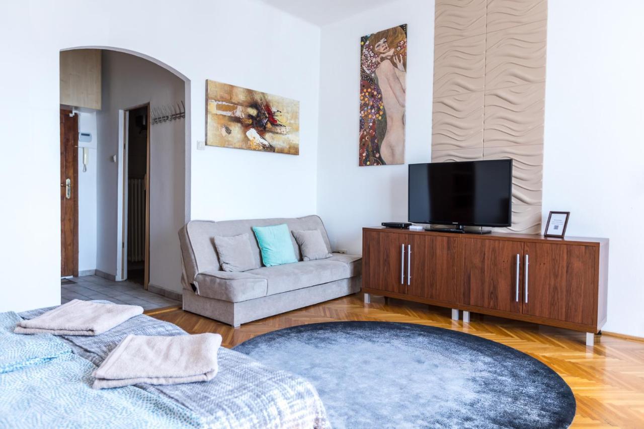 Danube Apartment Budapeste Exterior foto